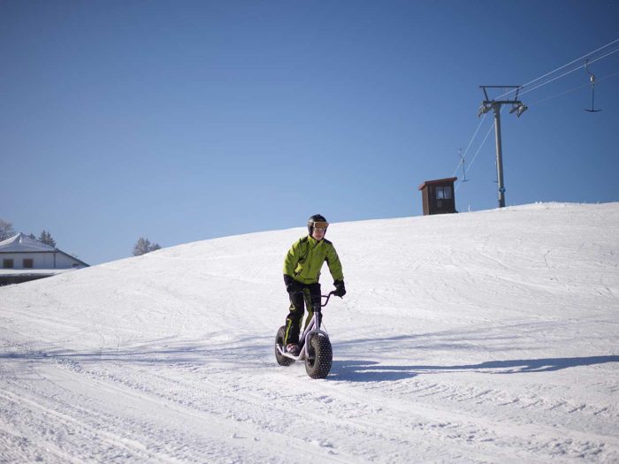 Schnee-Trottinett – überraschende Winteraktivität!