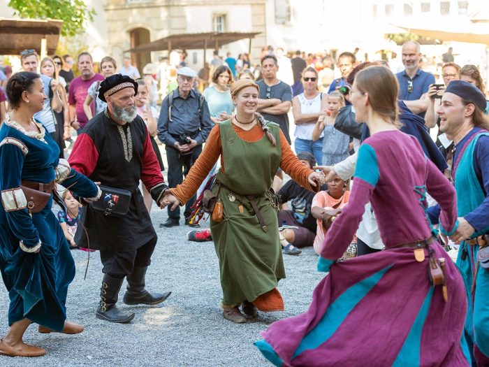 Mittelaltermarkt mit viel Spektakel – Schloss Lenzburg